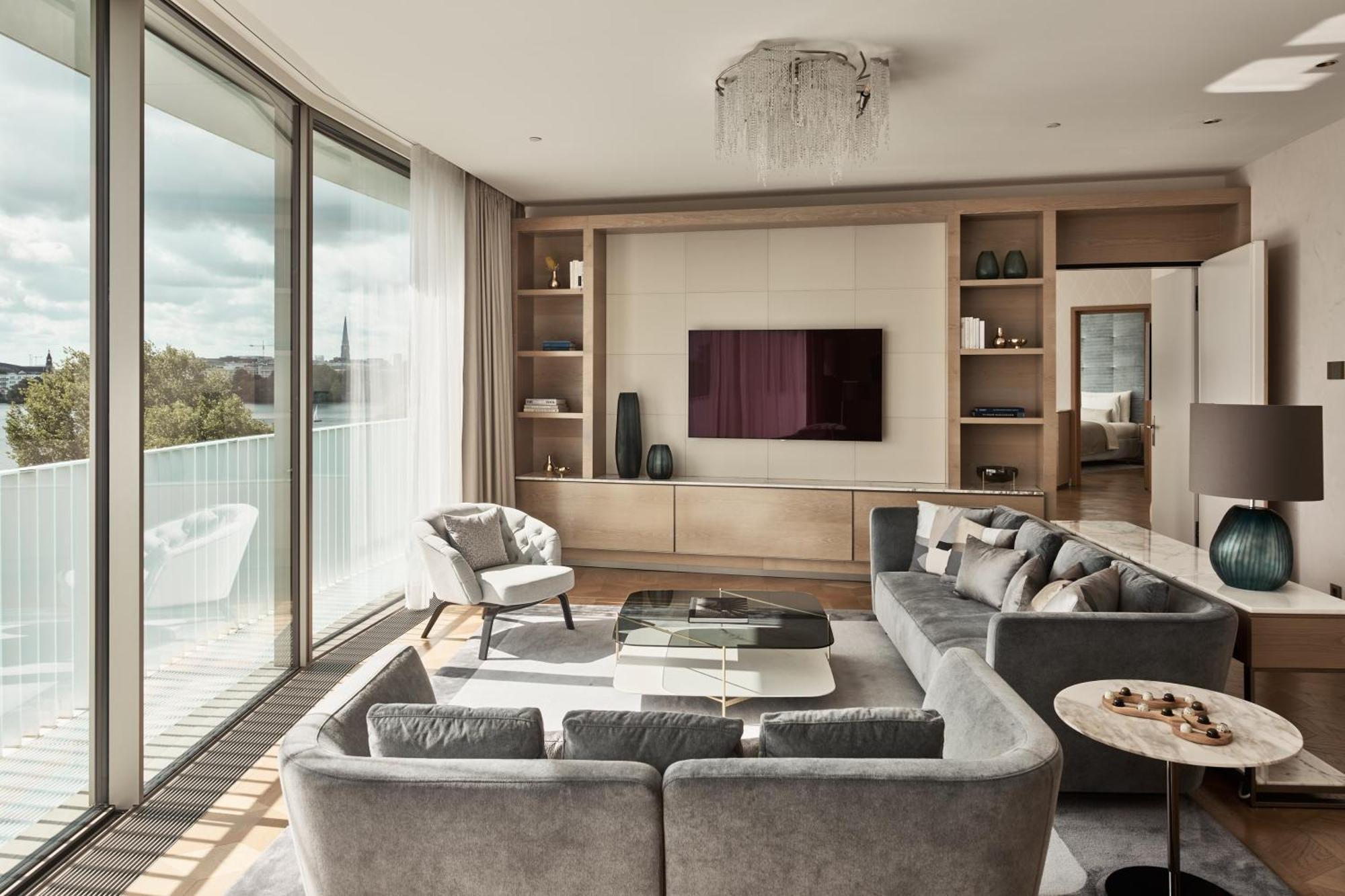 The Fontenay Hamburg-Harburg Exteriör bild Interior of a typical apartment