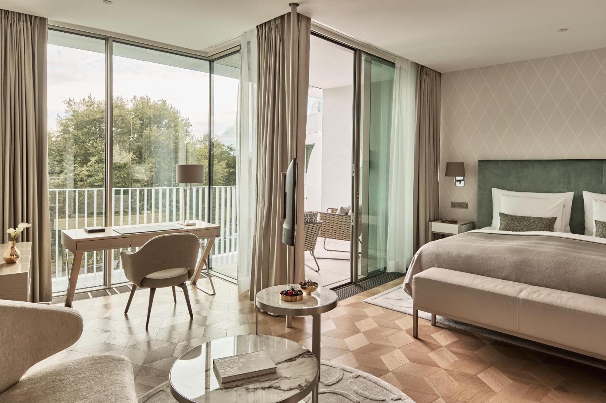 The Fontenay Hamburg-Harburg Exteriör bild A room at the hotel