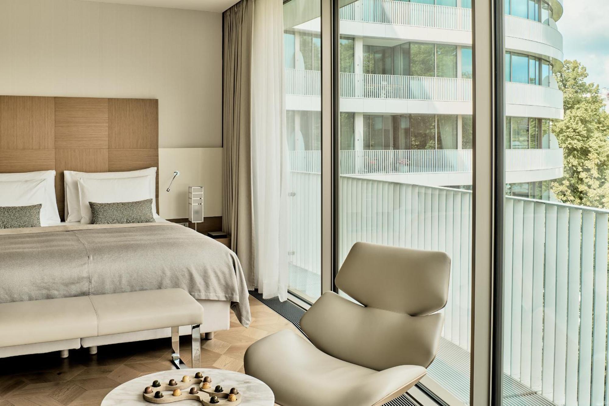The Fontenay Hamburg-Harburg Exteriör bild A room at the hotel